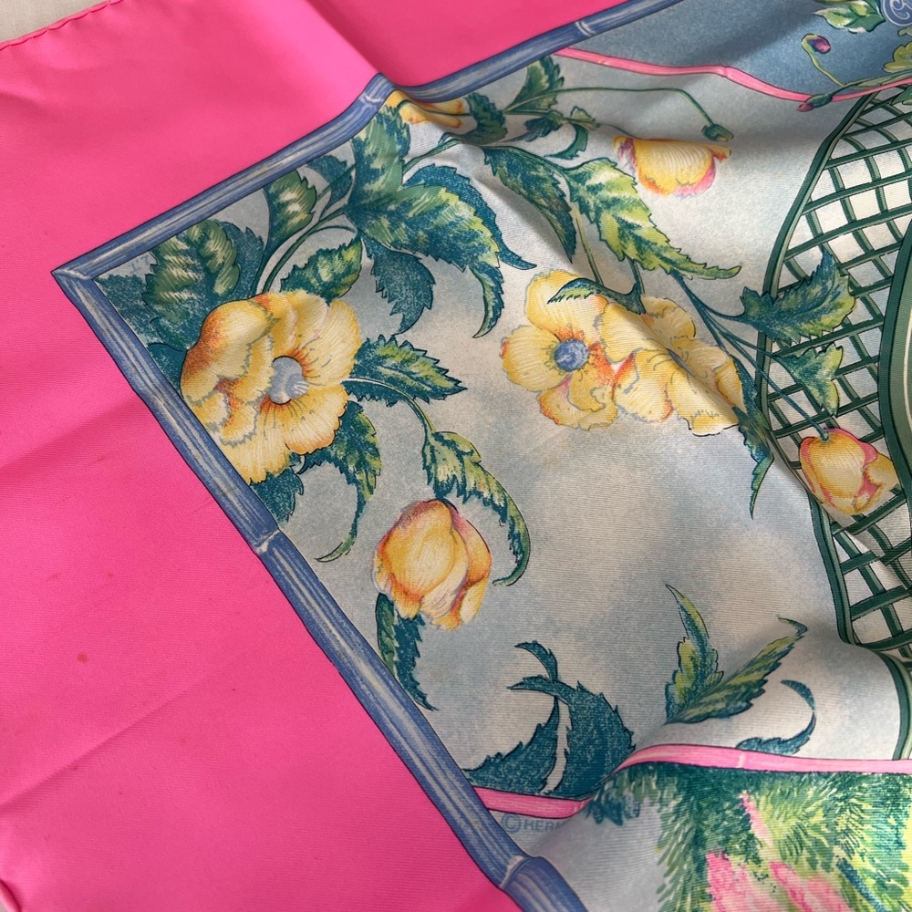 Hermès scarf